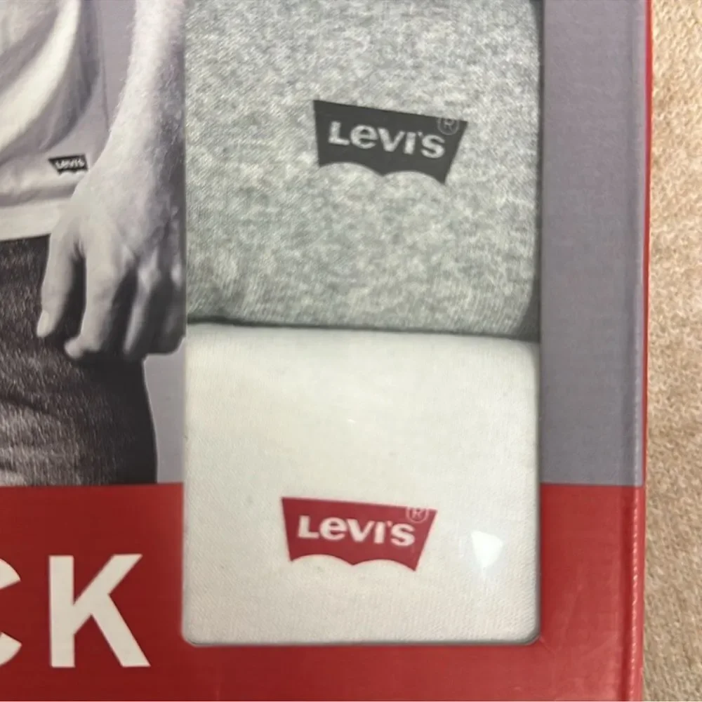 LEVI’S L Men’s Variety 4 Pack Premium Soft Cotton Short Sleeve All Day Crew Tees